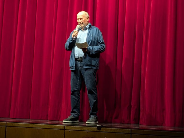 Wo zur Hölle geht's zum Himmel - Premiere - Theaterverein 4c-20260508-A0006