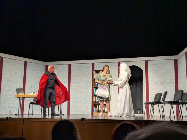 Wo zur Hölle geht's zum Himmel - Premiere - Theaterverein 4c-20260508-0016